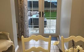House In Mid Ulster - Sleeps 8